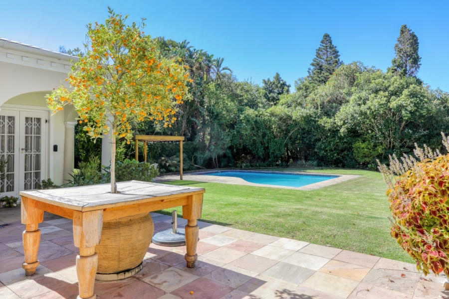 4 Bedroom Property for Sale in Constantia Western Cape